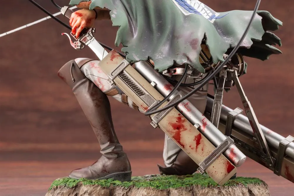 Attack on Titan: Levi ArtFXJ Fortitude Ver. 1/7 Scale Figurine