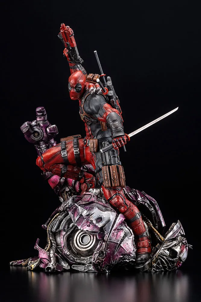 Deadpool Fine Art Signature Series 1/6 Scale Statue